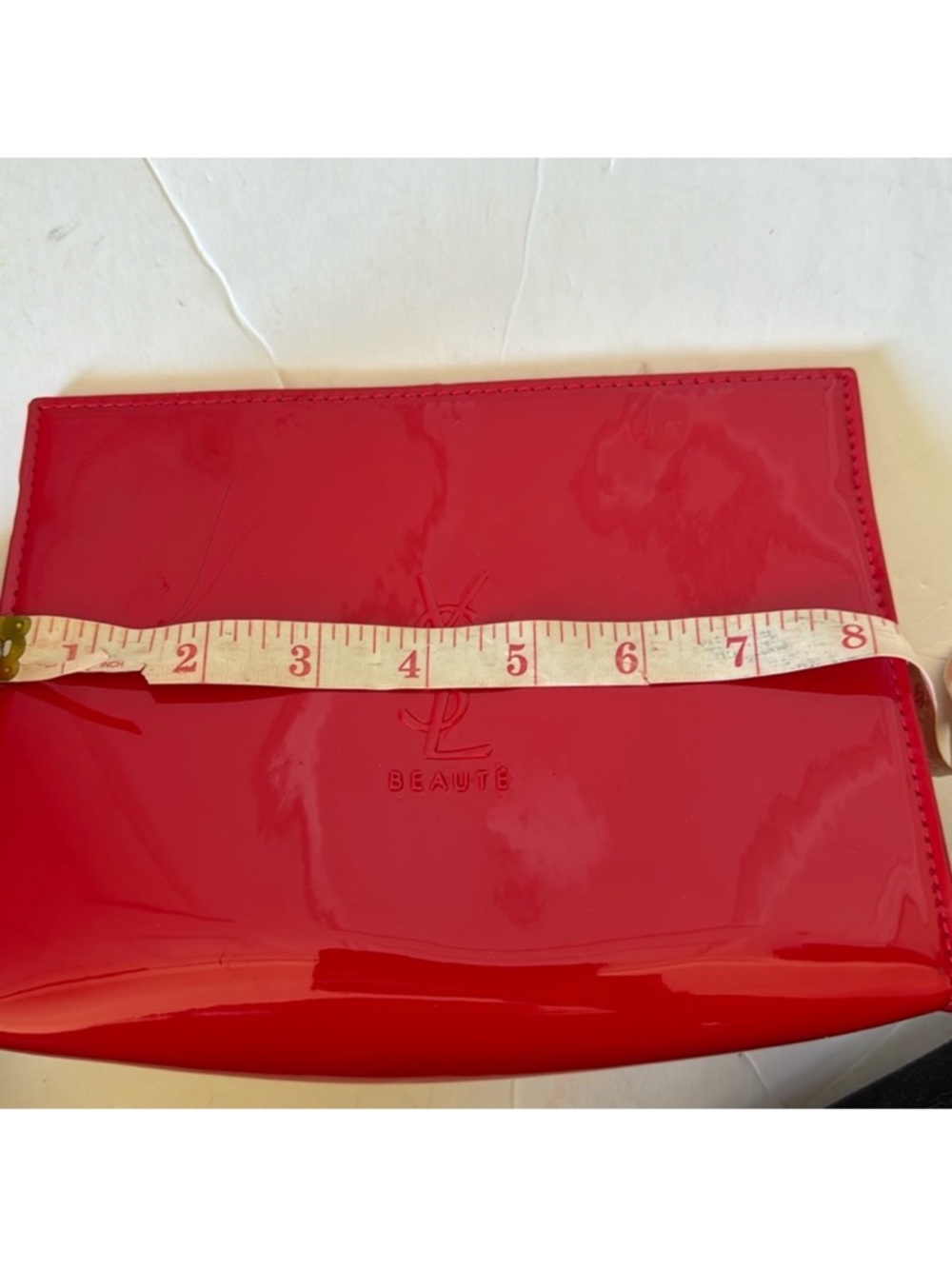 Yves Saint Laurent Red Patent Cosmetic Pouch with gold chain for shoulder bag. - Picture 6 of 7